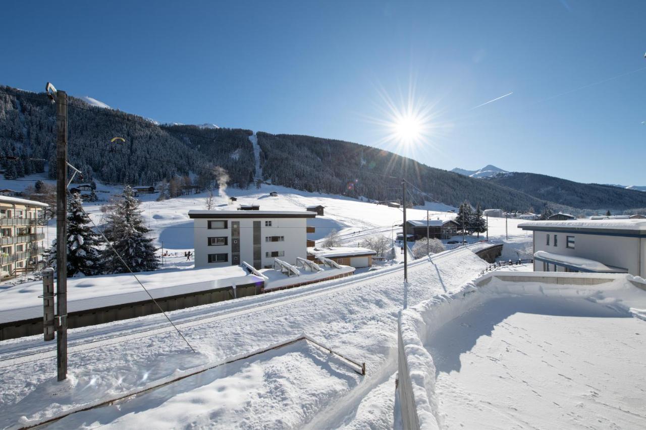 Agrimonia - möbilierte Ferienwohnung mit Balkon Davos Exterior foto