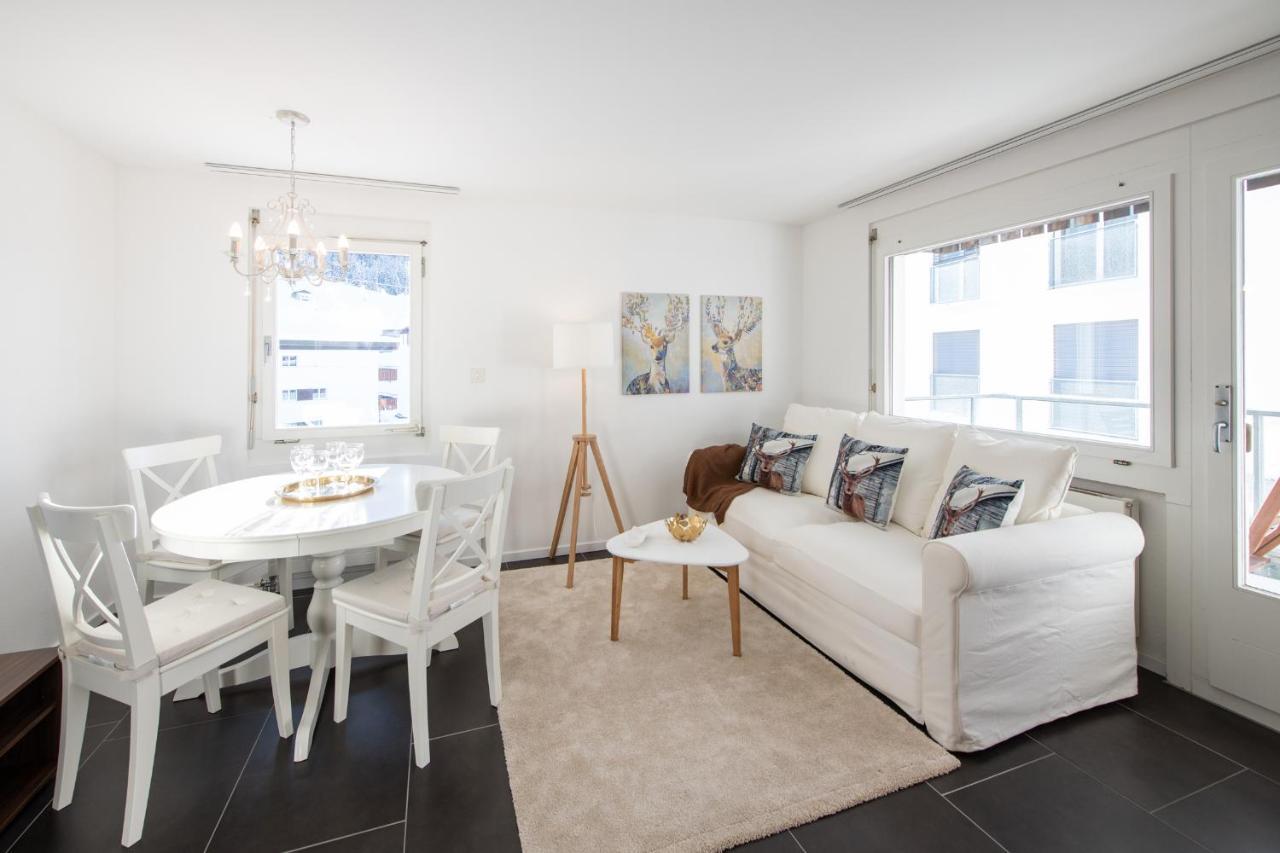 Agrimonia - möbilierte Ferienwohnung mit Balkon Davos Exterior foto