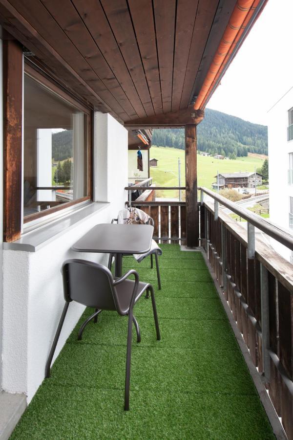 Agrimonia - möbilierte Ferienwohnung mit Balkon Davos Exterior foto